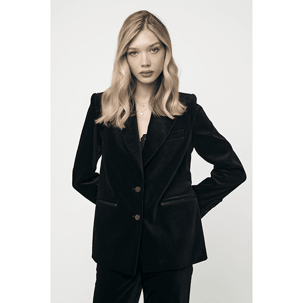 Pia Tjelta Beau Velvet Blazer Black