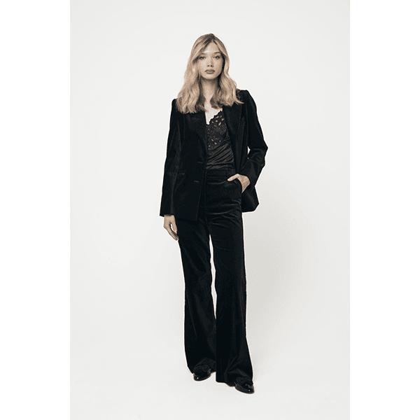 Pia Tjelta Beau Velvet Blazer Black