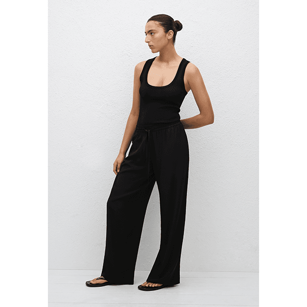 Matteau Ribbed Tank Black